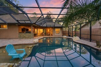 Building Photo - 144 Warren Cir