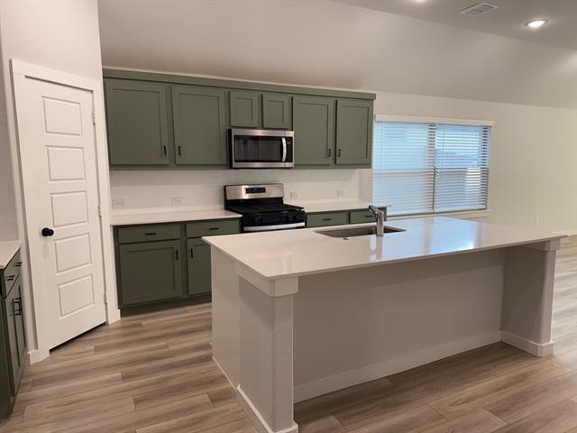 Building Photo - 241 Little Brg Dr