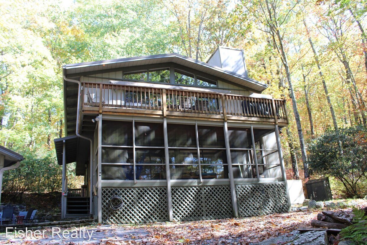 Primary Photo - 3 br, 2 bath House - 55 Elseetos Drive
