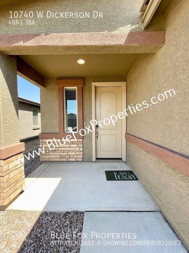 Building Photo - 4 bedroom, 3 bathroom in Gladden Farms