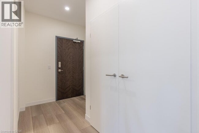 Building Photo - 119 Lincoln St