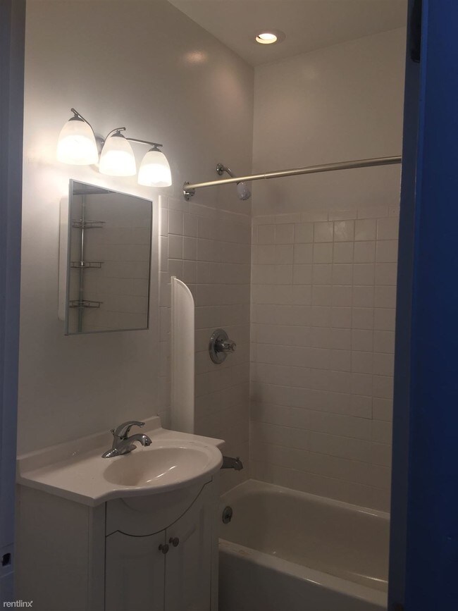 Foto del edificio - 3 br, 3.5 bath House - 2703 W Mosher St