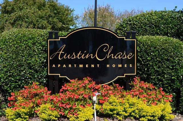 Entrance - Austin Chase Apartments