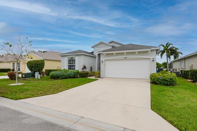 Foto del edificio - 522 SW Indian Key Dr