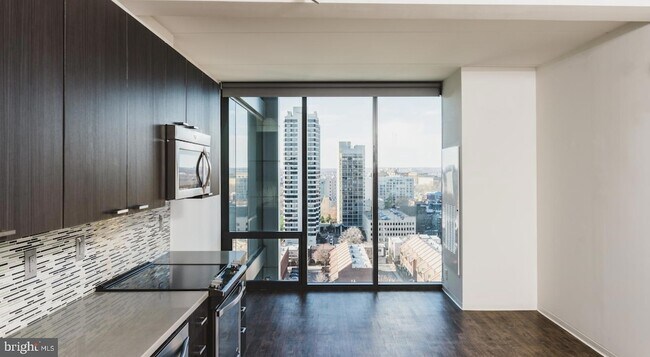 Foto del edificio - 450 N 18th St