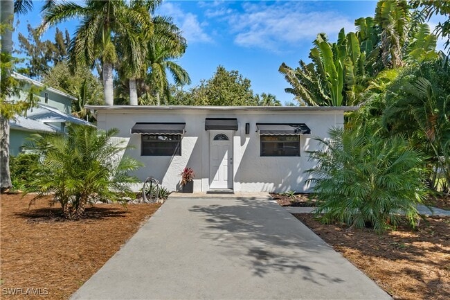 Foto del edificio - 3275 Cottage Grove Ave