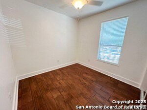 Foto del edificio - 6601 Shadden Oaks