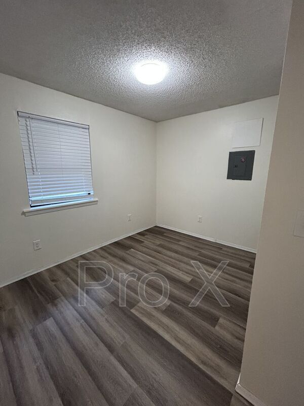 Foto del edificio - 106 W Hudson St