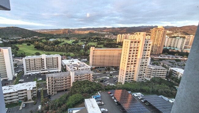 Foto del edificio - Salt Lake Golf Course and Mountain Views -...
