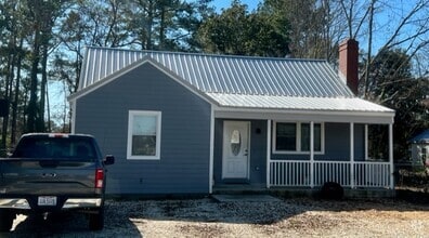 Building Photo - 507 Chatham St