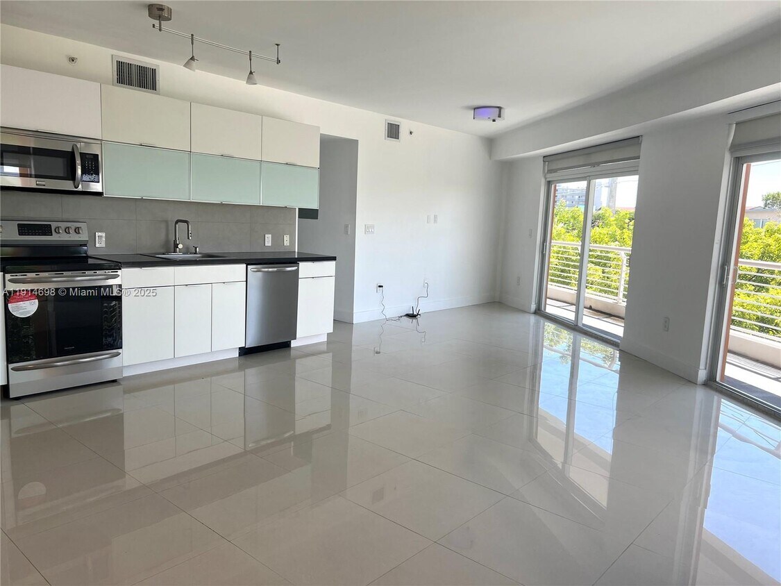 Foto principal - 7700 Tatum Waterway Dr