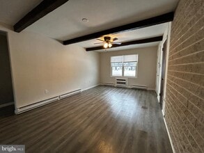 Building Photo - 316 S Griffith Dr