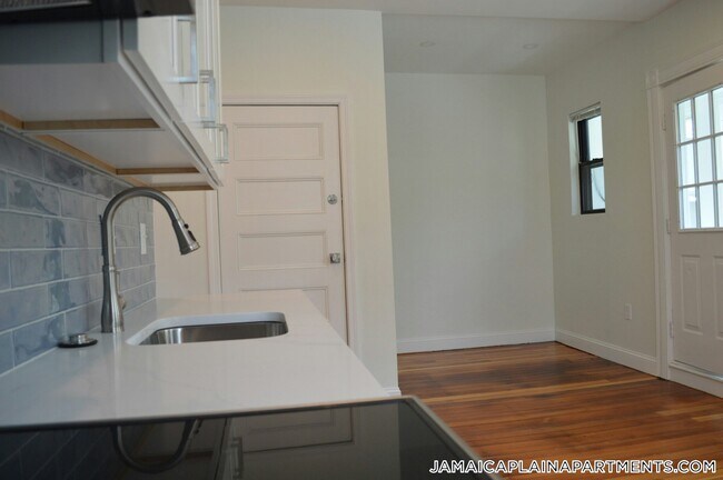 Foto del edificio - 370a Centre St