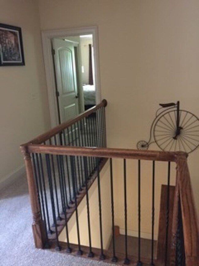 Foto del edificio - 3 Bed, 3.5 Bath Townhome – Prime Location!