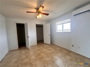 Building Photo - 158 Stockmen