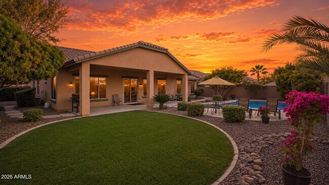 Foto del edificio - 4424 E Palmdale Ln