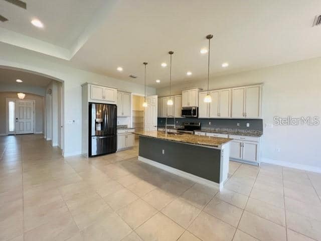 Building Photo - 24335 Riverfront Dr