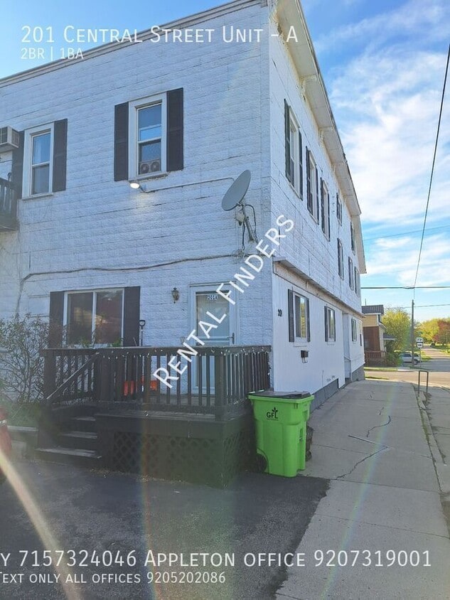 Primary Photo - 201 Central St