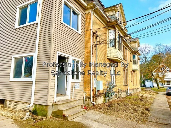 Building Photo - 316 Furnace St