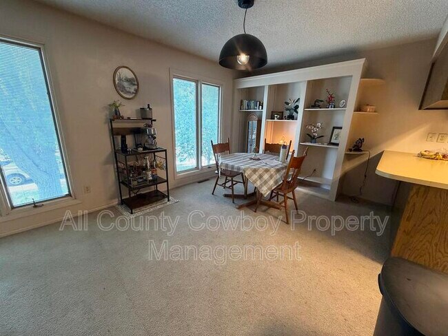 Foto del edificio - 1463 N 17th St
