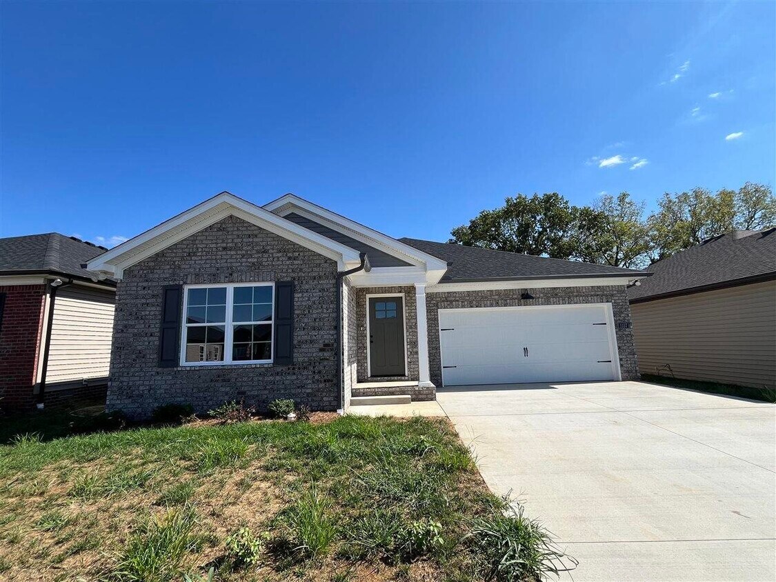 Foto principal - 1157 Shallowford St