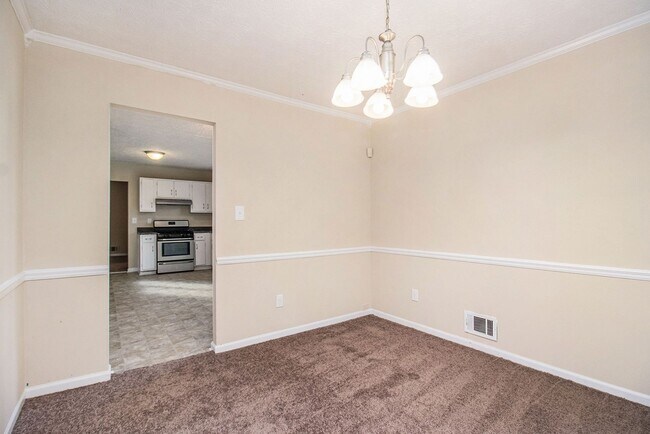 Foto del edificio - 4 Bedroom 2.5 Bath Home