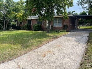 Building Photo - 1414 Springview Dr