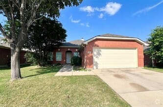 Building Photo - 5812 World Champion Ct