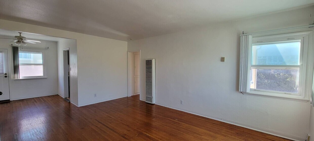 2218 Chatsworth Blvd Unit 2218 Chatsworth Blvd, San Diego, CA 92106