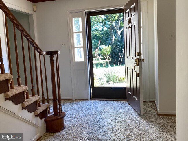 Foto del edificio - 6502 Sunny Hill Ct
