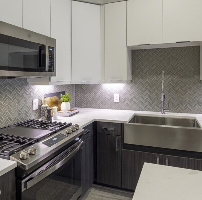 Foto del edificio - 401 W 25th St