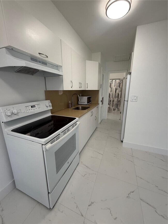 Foto del edificio - 842 SW 2nd St