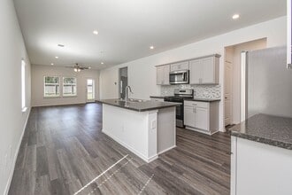 Building Photo - 24219 Copperleaf Bay Ln