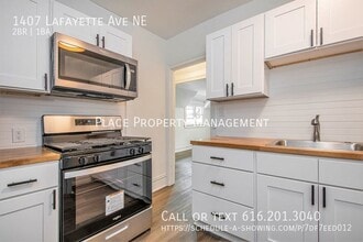 Building Photo - 1407 Lafayette Ave NE
