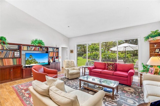 Foto del edificio - 4106 Carriage Dr