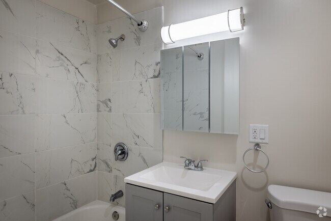 1 habitación, 1 baño, 860 pies cuadrados, baño principal - Caldwell Terrace