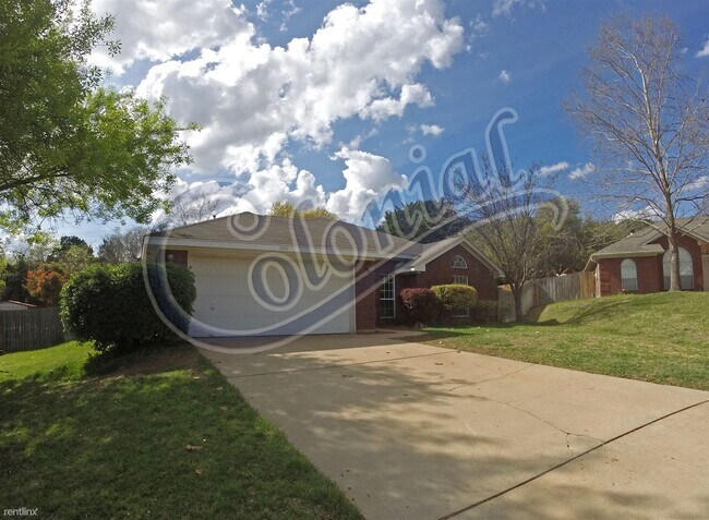 Building Photo - 3 br, 2 bath House - 1500 Zinfandel Dr