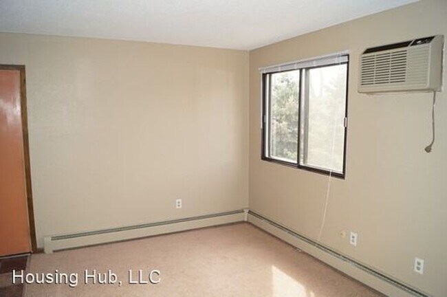 Foto del edificio - 92 Arlington Ave W