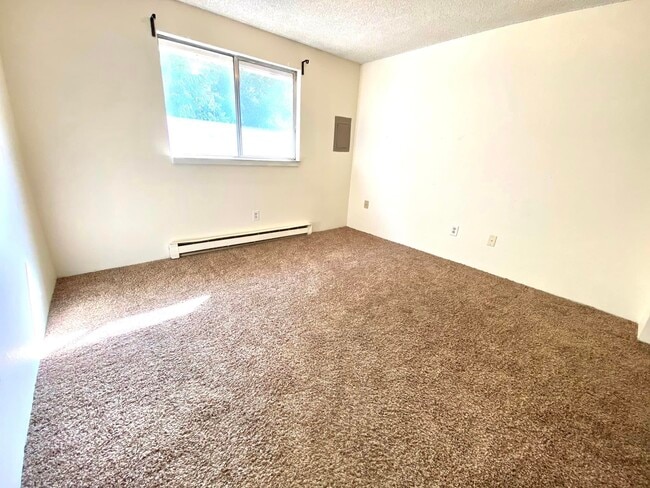 Bedroom - 1210 S Kinney Way