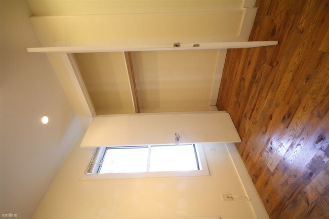 Building Photo - 2 br, 1 bath Apartment - 295 Maujer St