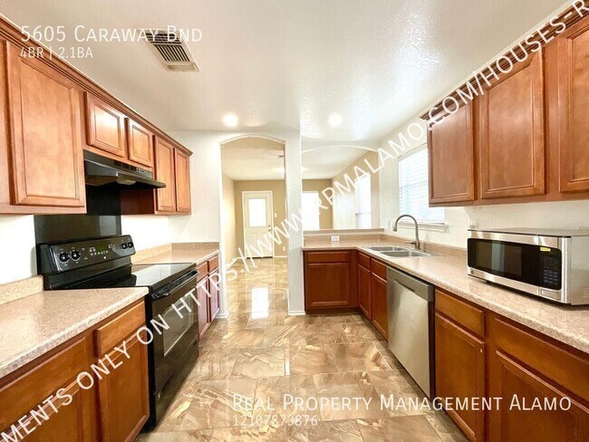 Foto del edificio - 5605 Caraway Bend