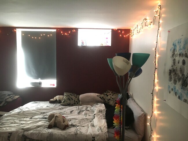 Foto del edificio - 42 Putnam Ave