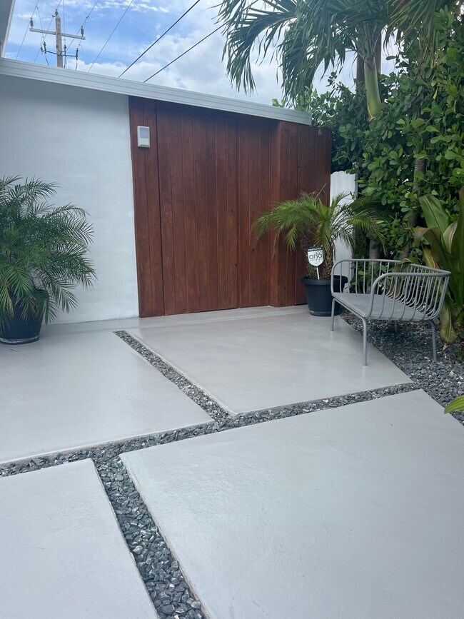 Foto del edificio - 10114 SW 20th St