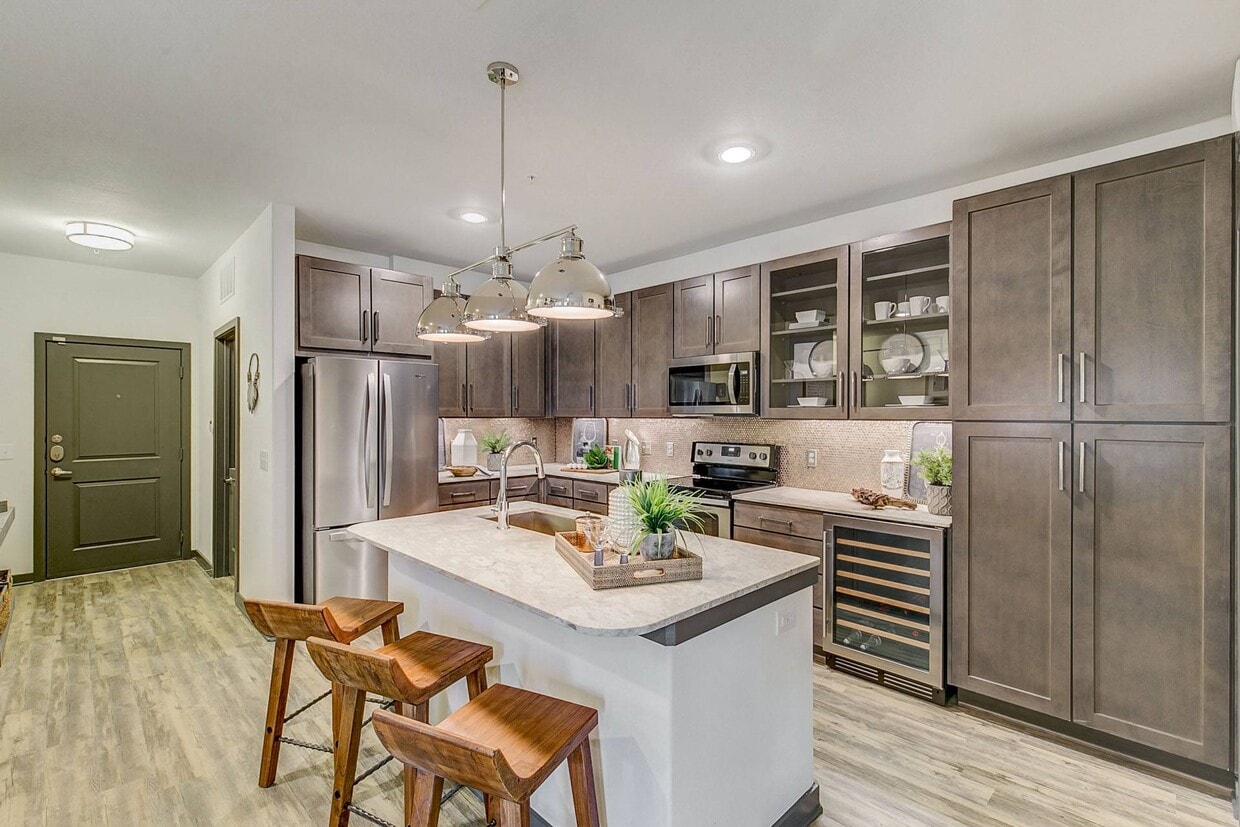 Revl Crockett Row - Revl Crockett Row