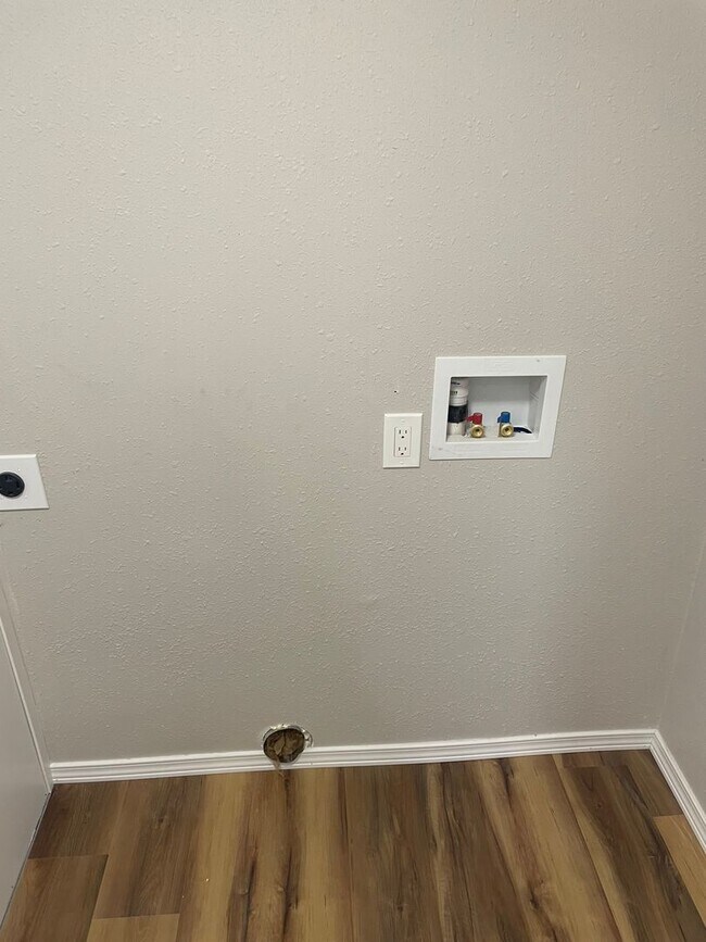 Foto del edificio - Adorable Newly Remodeled Rancher in Reardan