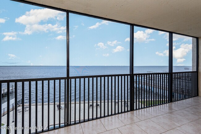 Building Photo - 525 Indian River Ave