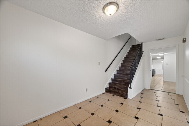 Foto del edificio - 14381 Still Meadow Dr