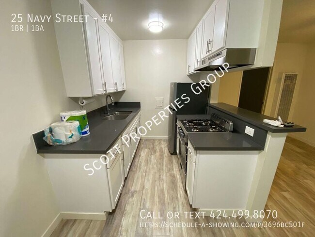 Building Photo - Charming 1B/1BA Apartment Steps from Venic...