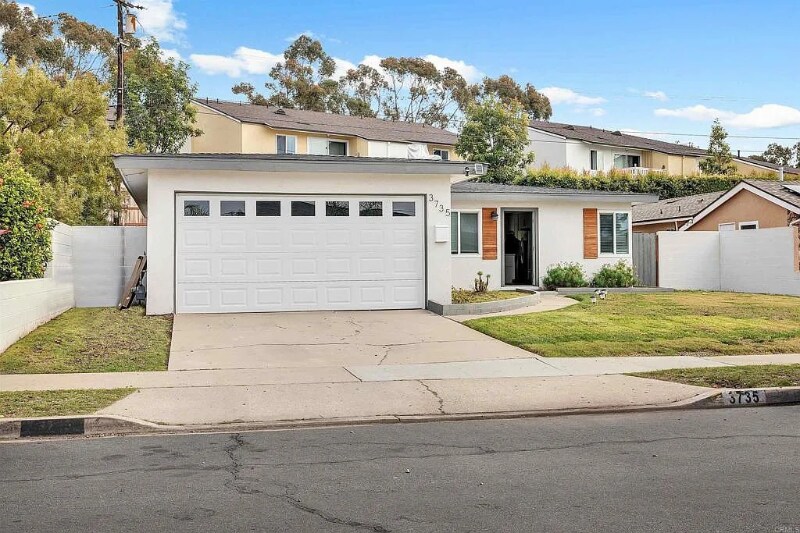 Primary Photo - 3735 Budd St