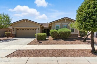 Building Photo - 8778 N 89th Dr